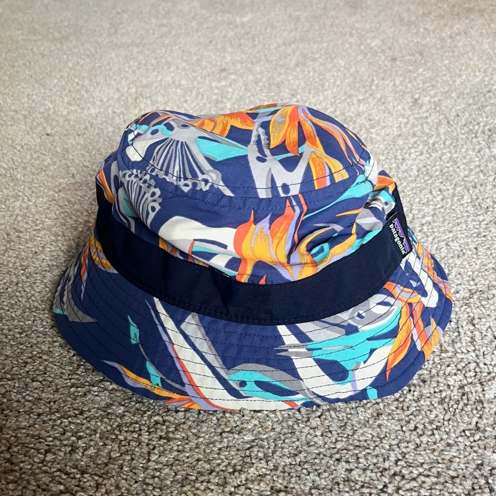 Patagonia bucket hat